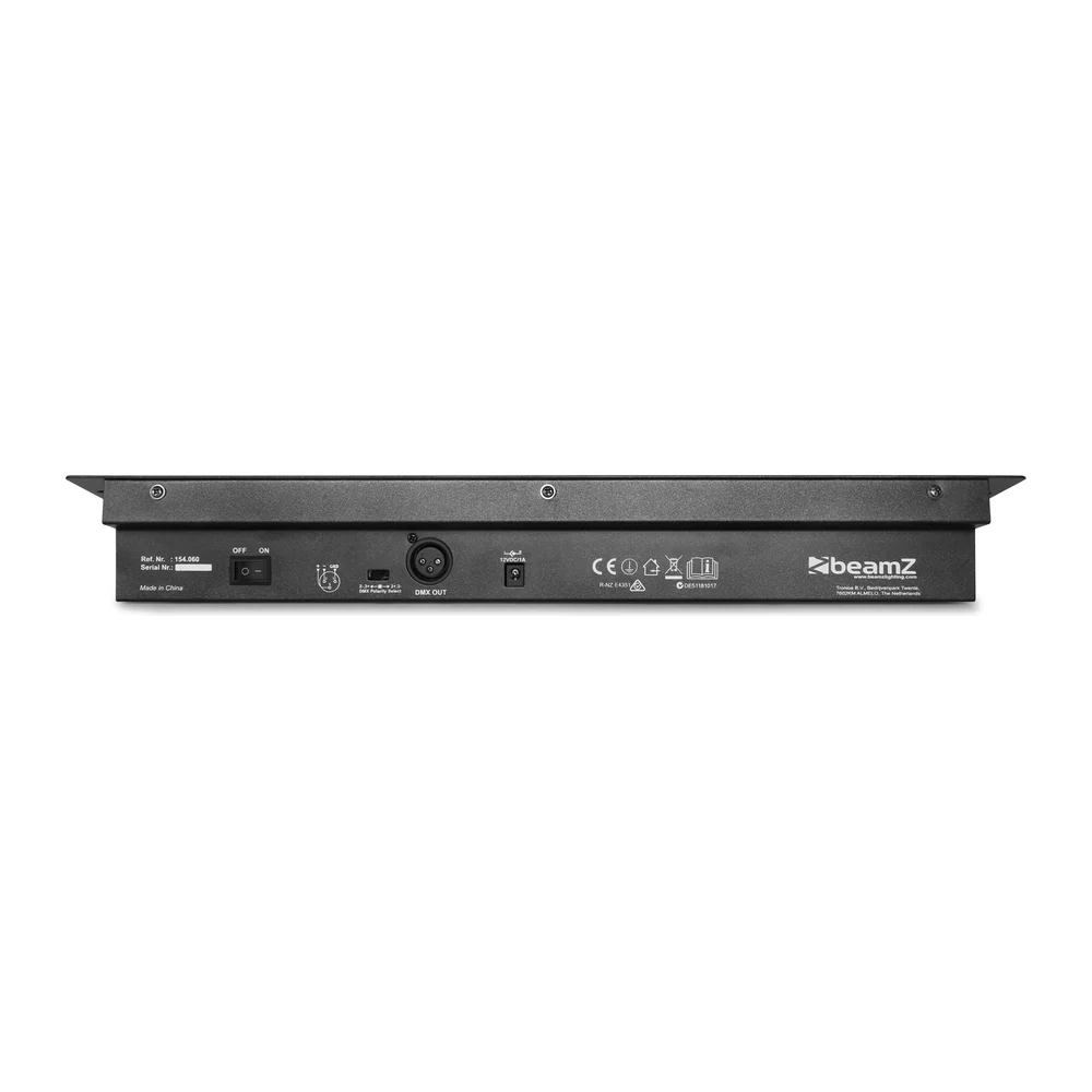 Panel trasero de la mesa de luces BeamZ DMX-192S: salida DMX y alimentación